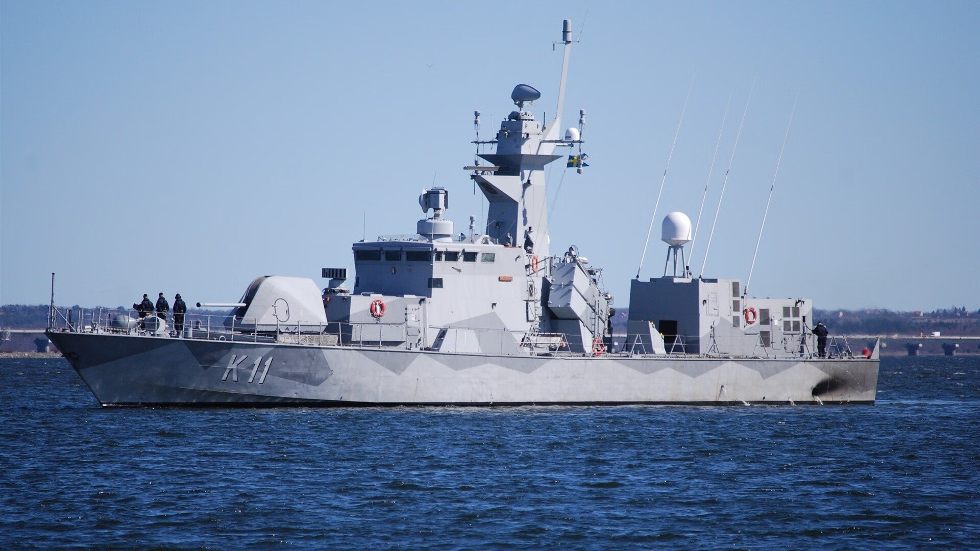 乐鱼（中国）体育官方网站-LOL赛后选手落泪引发网友共情圈粉无数，lol职业比赛选手后面的人是什么