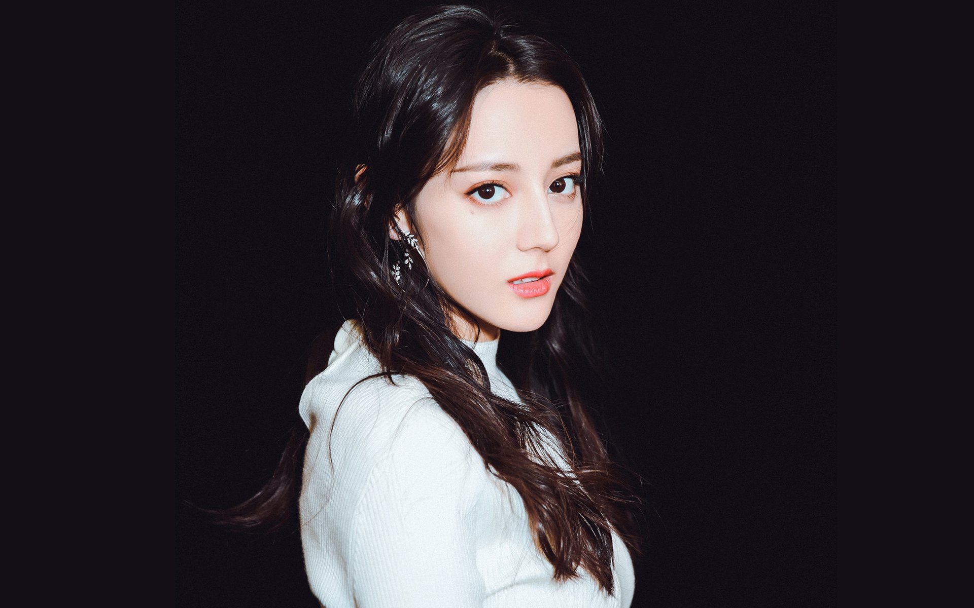 亚历克斯·格林伍德凭借全面的防守技巧,为袋鼠队建立坚实后防