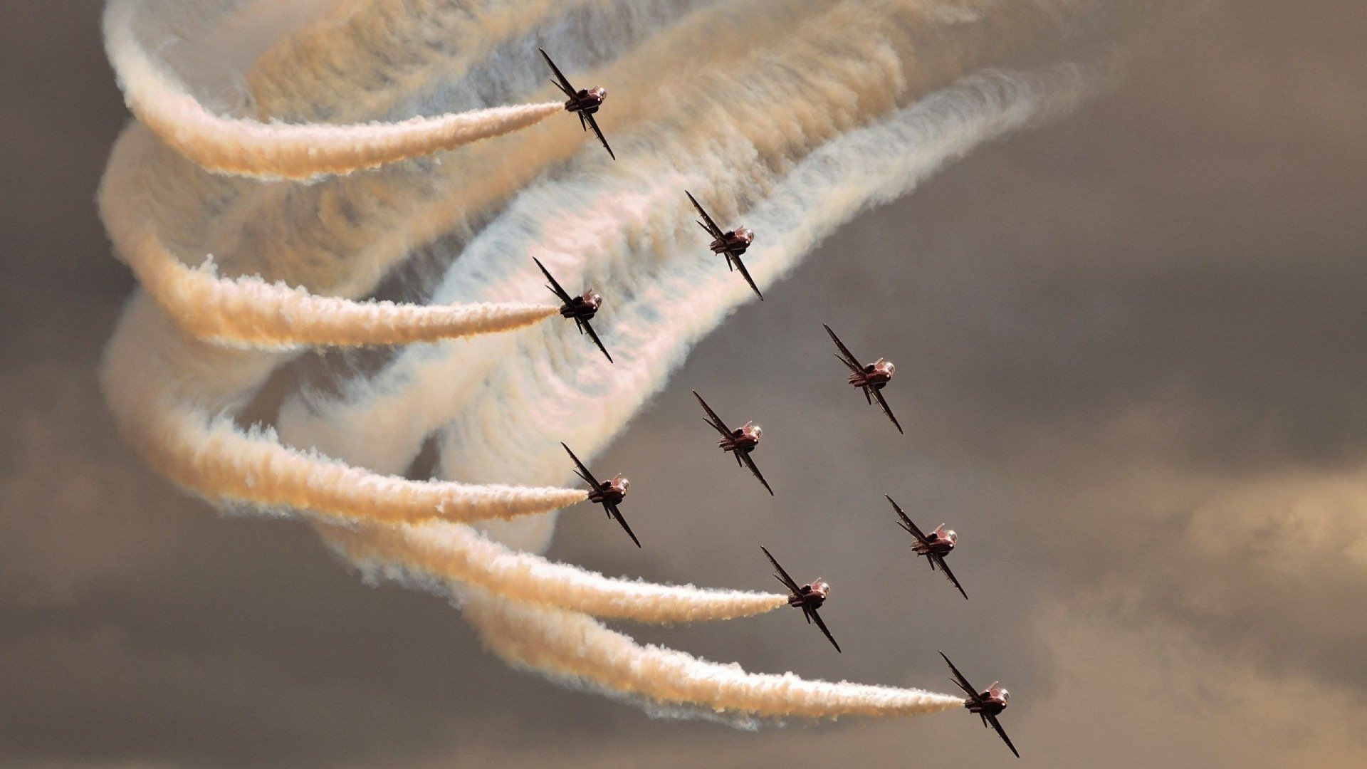 詹姆斯训练画面曝光状态保持稳定，詹姆斯训练照高清